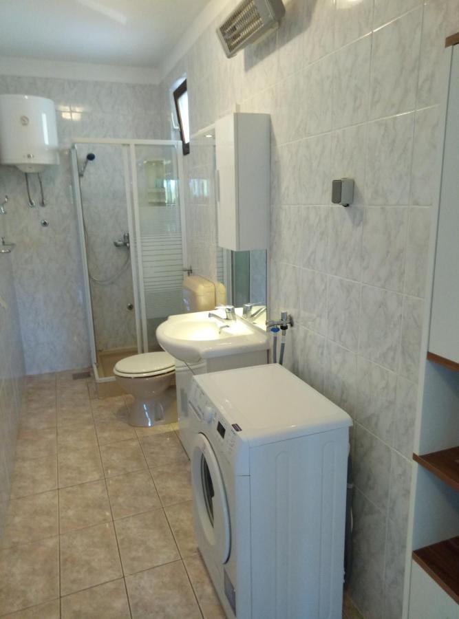 Apartments Tessa 77 Medulin Exterior photo