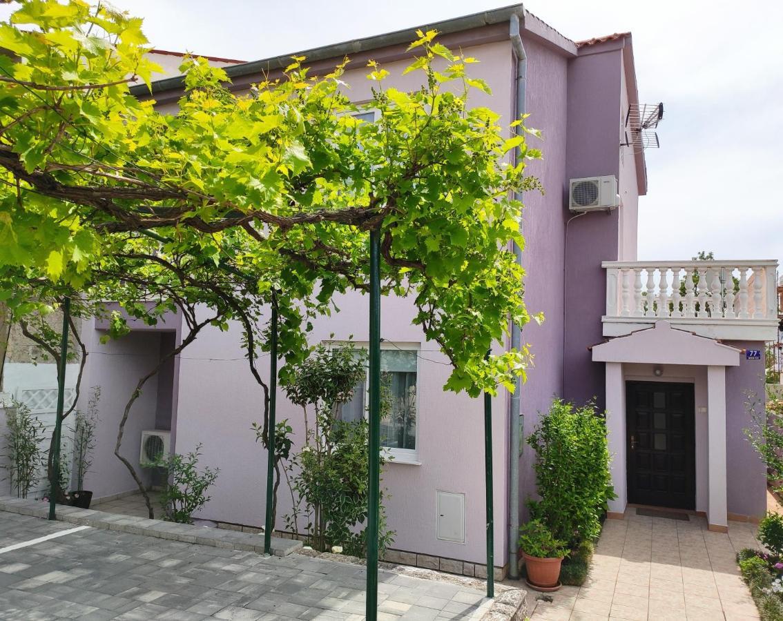Apartments Tessa 77 Medulin Exterior photo